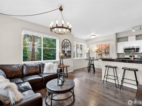 503 225th Lane NE F101, Sammamish WA 98074
