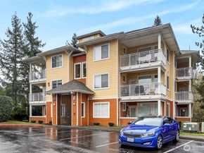 503 225th Lane NE F101, Sammamish WA 98074