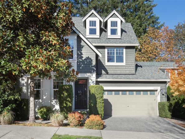 18316 NE 111th Street, Redmond WA 98052