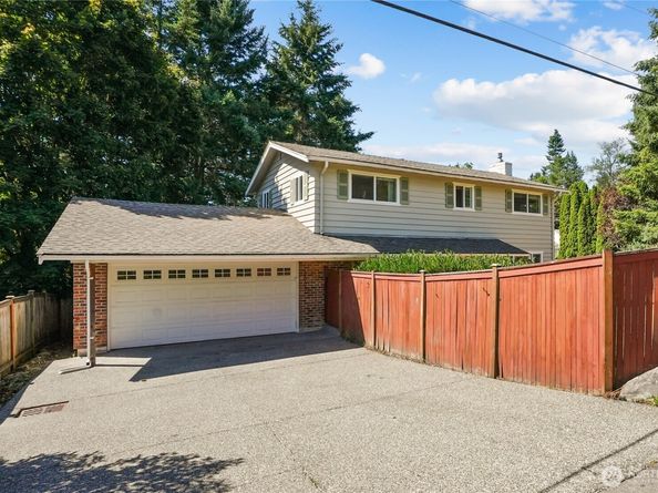8003 NE 203rd Street, Kenmore WA 98028