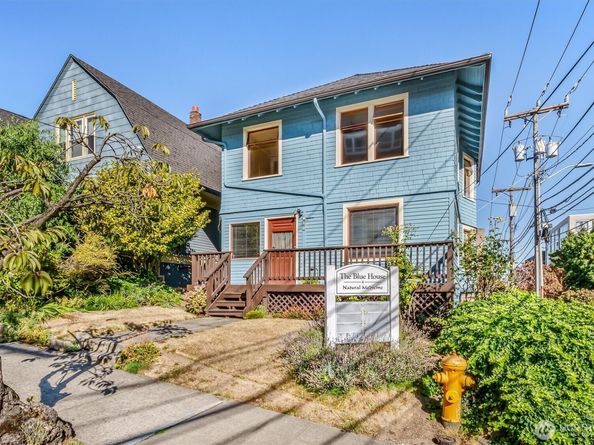 700 Warren Avenue N, Seattle WA 98109