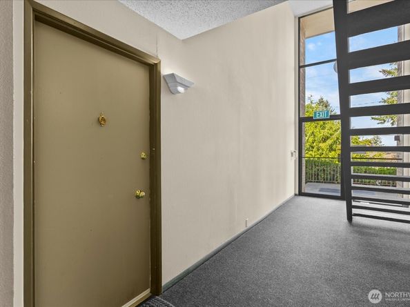 330 Elm Street 205, Everett WA 98203