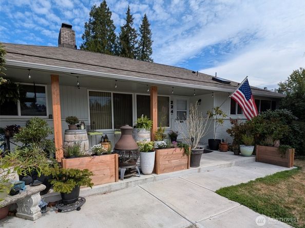 224 S 166th Street, Burien WA 98148