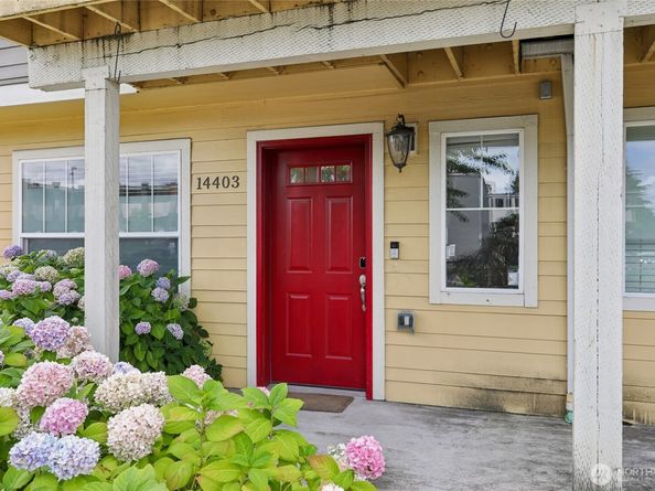 14403 34th Lane S, Tukwila WA 98168