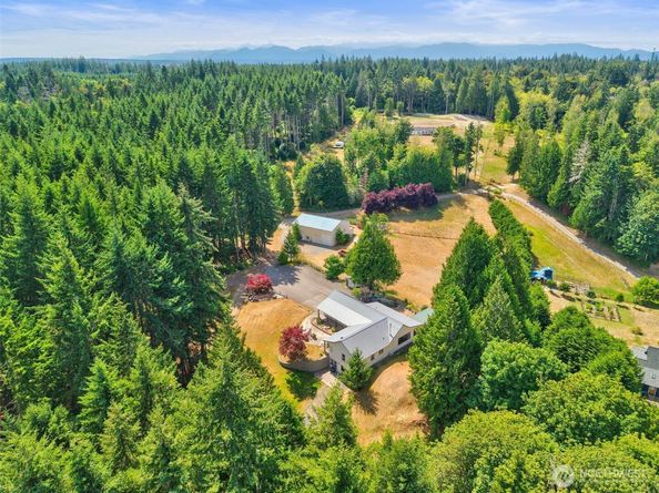 35285 Bodine Road NE, Kingston WA 98346