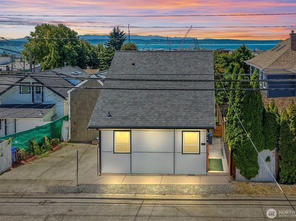 2623 Grand Ave C, Everett WA 98201