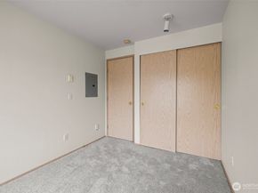 5410 S 236th Place, Kent WA 98032