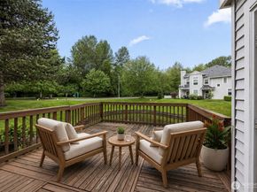 5410 S 236th Place, Kent WA 98032