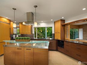 3704 48th Avenue NE, Seattle WA 98105