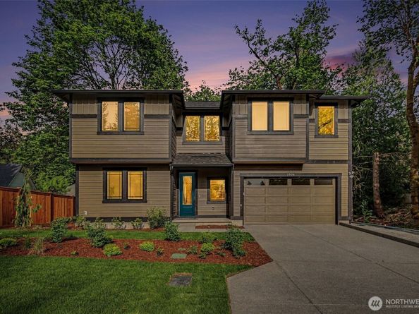 1906 223rd Avenue SE, Sammamish WA 98075