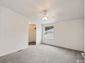789 NE Reeds Meadow Lane, Bremerton WA 98311