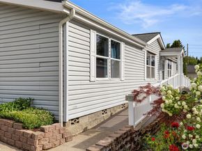 789 NE Reeds Meadow Lane, Bremerton WA 98311