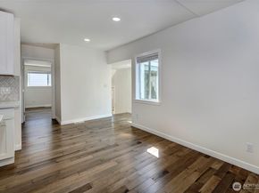 3806 35th Avenue W Unit 1, Seattle WA 98199