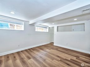 3806 35th Avenue W Unit 1, Seattle WA 98199