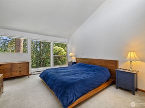 3068 169th Avenue NE, Bellevue WA 98008