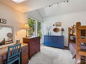 3068 169th Avenue NE, Bellevue WA 98008