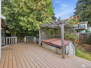 24036 23rd Avenue S, Des Moines WA 98198