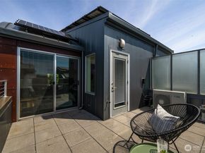 307 14th Avenue E B, Seattle WA 98112