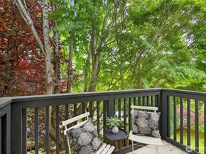 9257 Interlake Avenue N, Seattle WA 98103