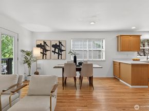 9257 Interlake Avenue N, Seattle WA 98103