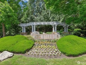 16918 Woodside Drive SE, Renton WA 98058