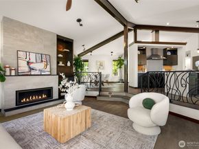 10847 Bill Point Bluff NE, Bainbridge Island WA 98110