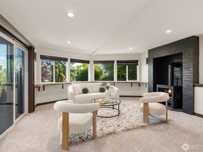 10847 Bill Point Bluff NE, Bainbridge Island WA 98110