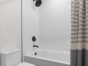 3420 15th Avenue W 307, Seattle WA 98119