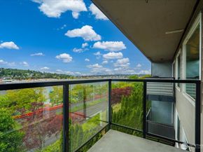 3420 15th Avenue W 307, Seattle WA 98119