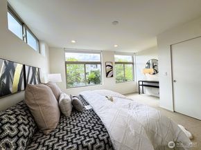 4114 Linden Avenue N A, Seattle WA 98103