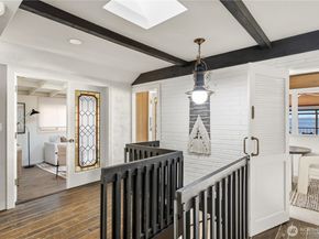 5637 Beach Drive SW, Seattle WA 98136