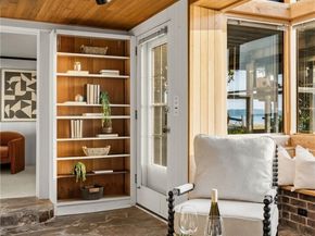 5637 Beach Drive SW, Seattle WA 98136
