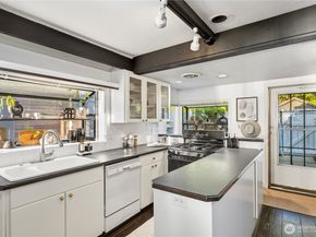 5637 Beach Drive SW, Seattle WA 98136