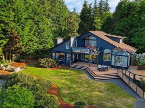 3996 NE Twin Spits Road, Hansville WA 98340