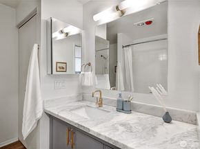 410 13th Avenue E PH 3, Seattle WA 98102