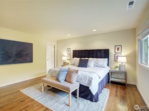 225 131st Avenue NE, Bellevue WA 98005