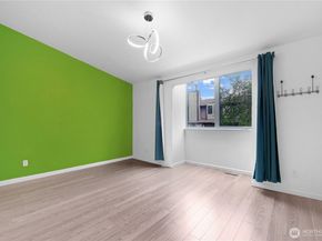 317 SW 112th Street 303, Seattle WA 98146