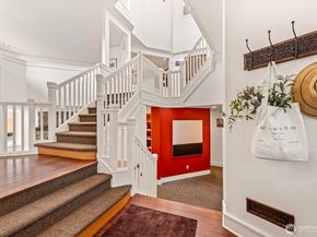 545 Holly Drive, Edmonds WA 98020