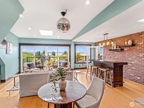 545 Holly Drive, Edmonds WA 98020