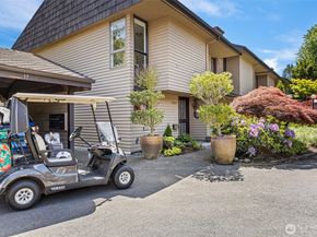 10800 Glen Acres Drive S T16, Seattle WA 98168
