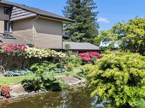 10800 Glen Acres Drive S T16, Seattle WA 98168