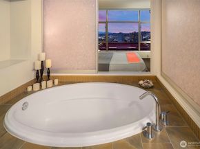 2033 2nd Avenue 1903, Seattle WA 98121