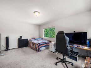 19305 7th Ave W B6, Lynnwood WA 98036