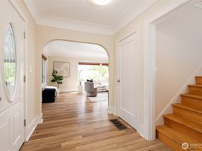 6541 20th Avenue NE, Seattle WA 98115