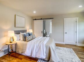 6541 20th Avenue NE, Seattle WA 98115