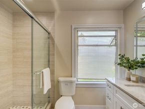 6541 20th Avenue NE, Seattle WA 98115