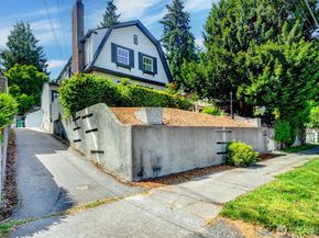 6541 20th Avenue NE, Seattle WA 98115