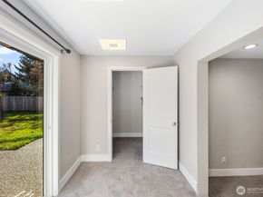 1220 25th Street SE, Auburn WA 98002