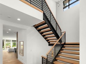 721 2nd Street S, Kirkland WA 98033