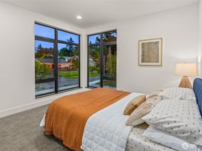 721 2nd Street S, Kirkland WA 98033
